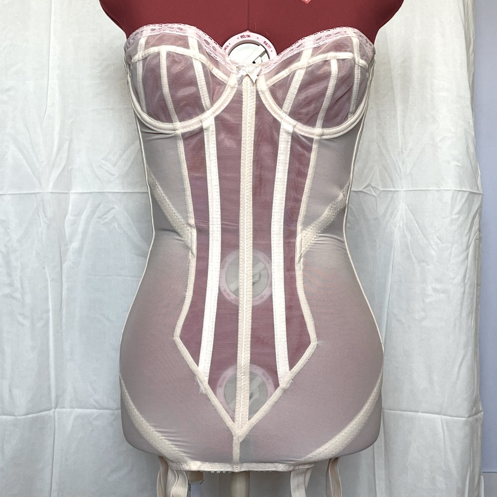 What Katie Did Cabaret Torsolette 34B